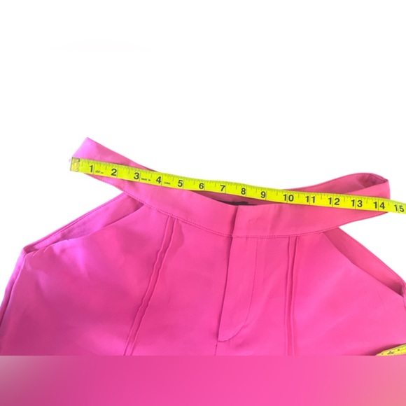 PrettyLittleThing Pink Cutout Bold & Daring Bodysuit & Pants Set Size 12 NWT - Picture 12 of 14